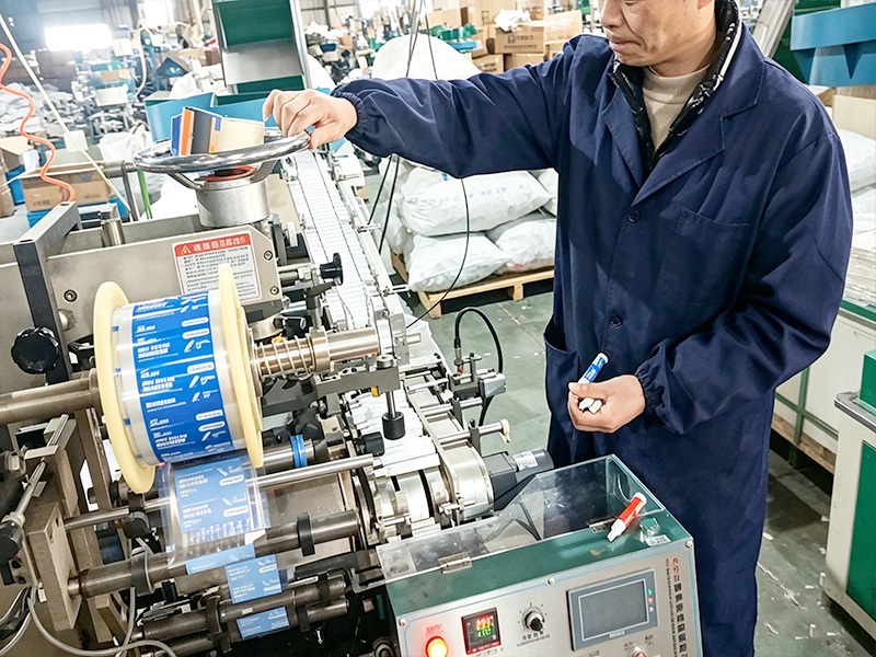 Com’è all’interno della nostra fabbrica di pennarelli?
