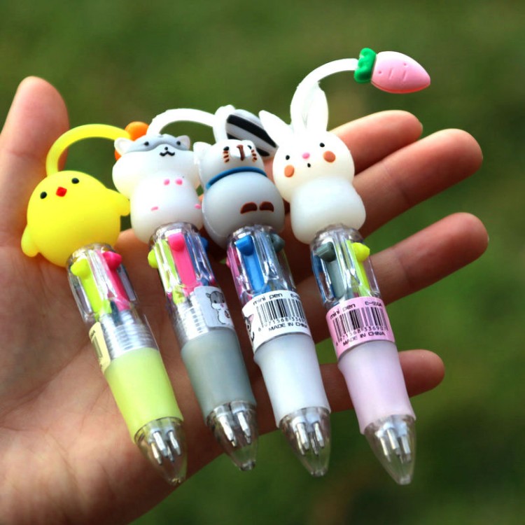 Penna a sfera retrattile mini a 4 colori simpatico cartone animato Penna a sfera retrattile mini a 4 colori simpatico cartone animato